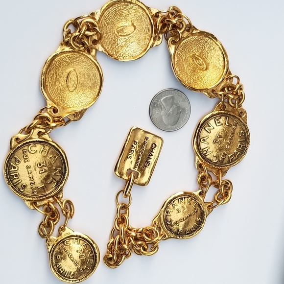 Stunning Auth Vintage statement Chanel necklace and earrings   Lot - Picture 11 of 16